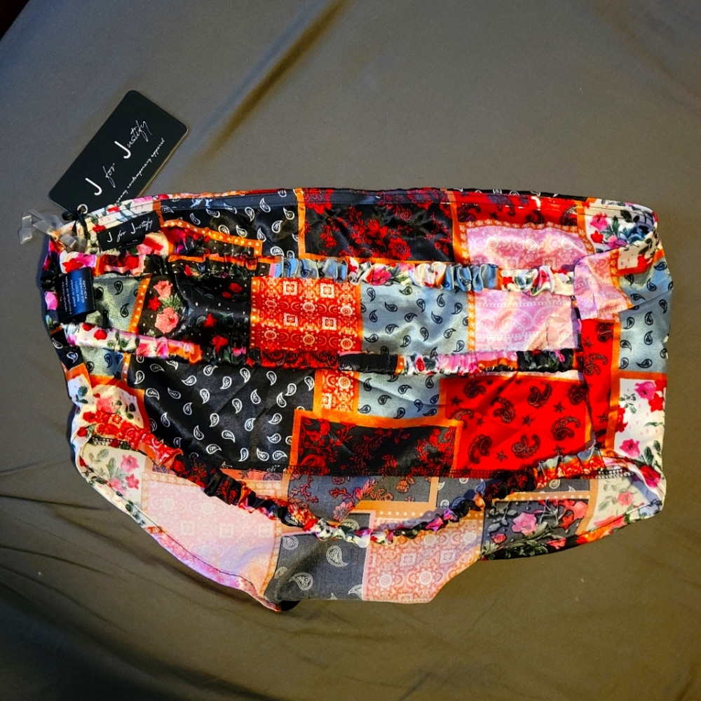 Multi-colored/pattern crop top